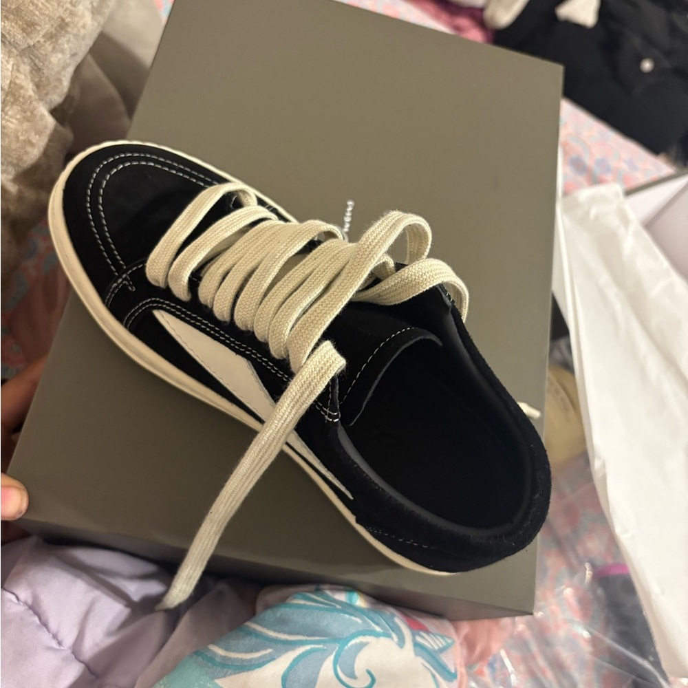 Rick Owens Black and Cream Sneakers - Picture 2 of 3